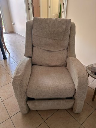 Sofá y 2 sillones de tela beige