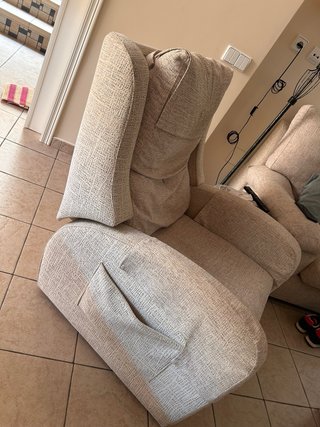 Sofá y 2 sillones de tela beige