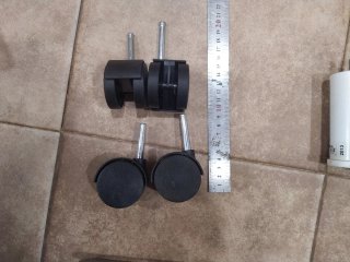 3 juegos patas muebles IKEA