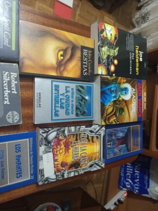 LIBROS DE CIENCIA FICCIÓN A 5 EUROS CADA UNO /6