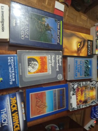 LIBROS DE CIENCIA FICCIÓN A 5 EUROS CADA UNO /6