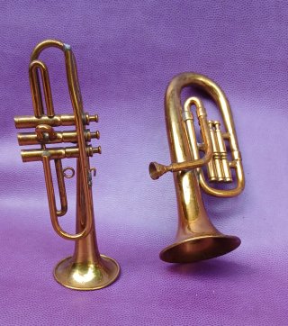 Coppia miniature strumenti musicali vintage