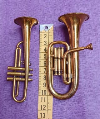 Coppia miniature strumenti musicali vintage