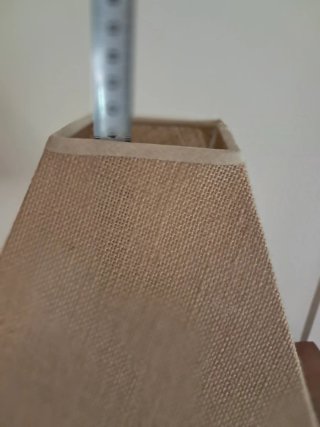 Lámpara de forja con pantalla beige