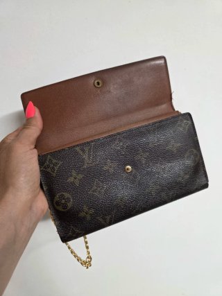 Cartera Louis Vuitton Marrón y Dorada