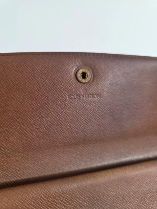 Cartera Louis Vuitton Marrón y Dorada