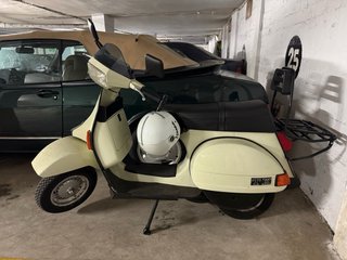 Vespa TX200 Beige