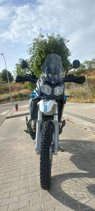Voge 300 Rally Azul/Blanco  5.900 km