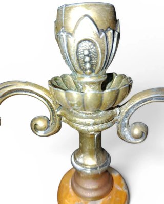 Candelabro italiano in metallo e pietra, 33 cm