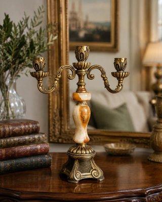 Candelabro italiano in metallo e pietra, 33 cm
