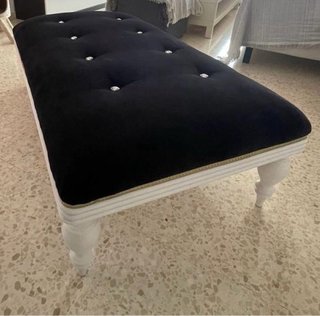 Banqueta tapizada terciopelo negro , cristal