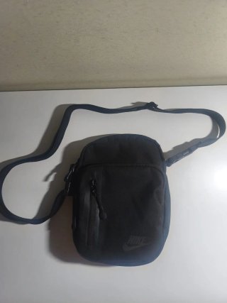 Bandolera Nike Negra