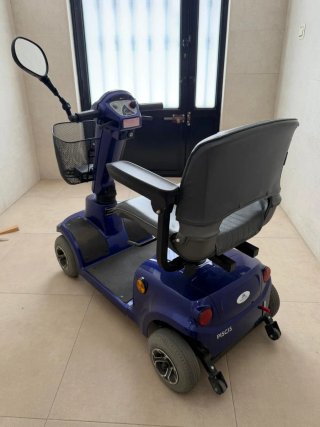 Scooter Mobiclinic Piscis