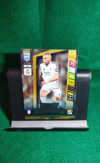 Cromo Mbappé FIFA 365 Panini