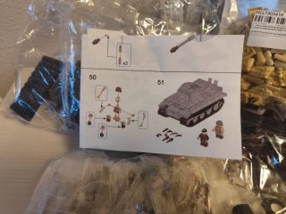 Lego WW2 +40 minifiguras y 3 vehículos
