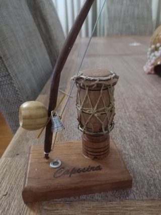 Berimbau de adorno