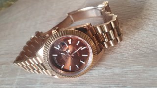 Reloj Oro Rosa y cara Marrón