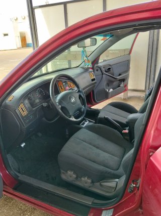 Hyundai Elantra 2005