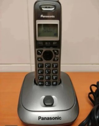 Teléfono Inalámbrico Panasonic + Base y Cargador