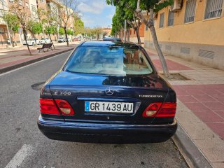 Mercedes-Benz W 210. E 300 de 1999