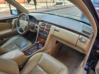 Mercedes-Benz W 210. E 300 de 1999