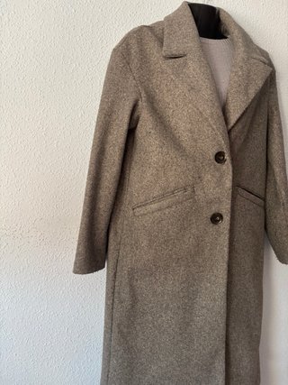 Abrigo Bershka gris talla XS