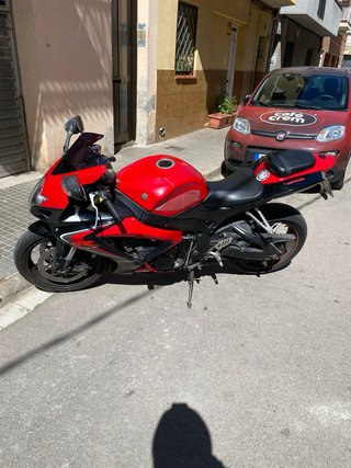 Suzuki GSXR 600