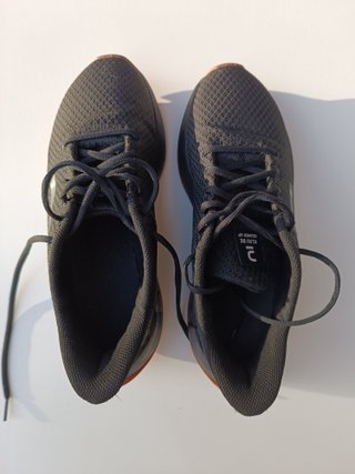 Zapatillas deportivas negras