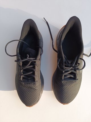 Zapatillas deportivas negras
