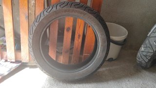 Neumático Michelin Honda Forza 125 40 euros 3000 k