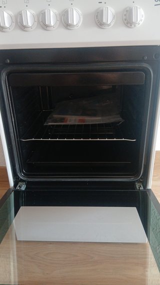 Vitrocerámica Beko con horno