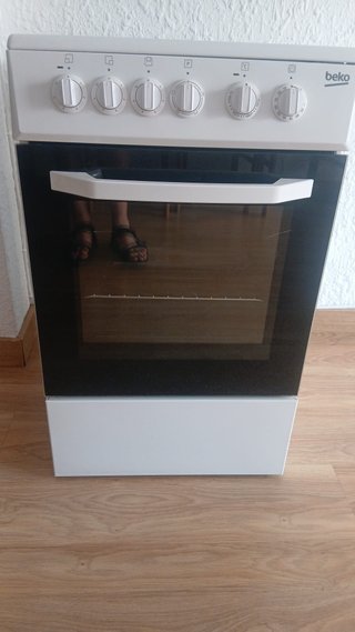 Vitrocerámica Beko con horno