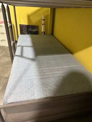 Litera Ikea TUFFING gris oscuro 90x200