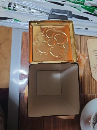 Lata Metálica Decorada Grand Marnier