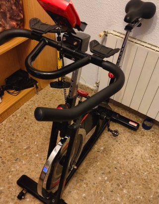 Bicicleta Estática OneTwoFit