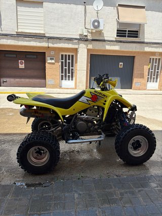 Quad Suzuki LTZ 400 Amarillo