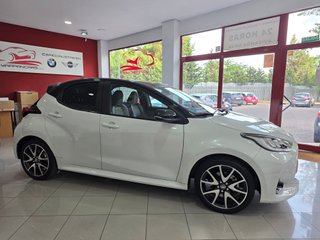 Toyota Yaris 1.5 120H Style Plus