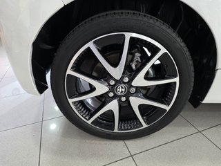 Toyota Yaris 1.5 120H Style Plus
