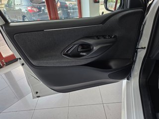 Toyota Yaris 1.5 120H Style Plus