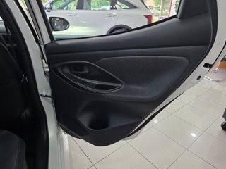 Toyota Yaris 1.5 120H Style Plus