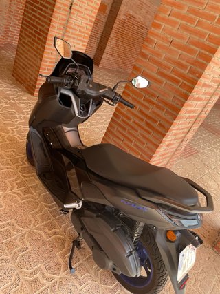 Yamaha NMAX 125 2025