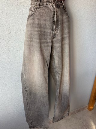 Pantalones Zara grises talla 42
