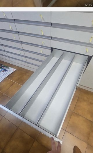 Cajoneras de farmacia blancas