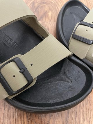 Sandalias Birkenstock Mogami Terra Caqui