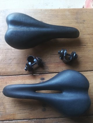 Asientos BTT negros