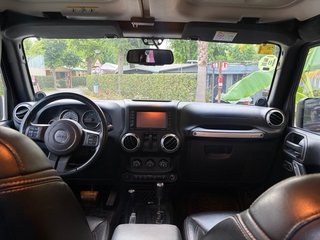 Jeep Wrangler 2014