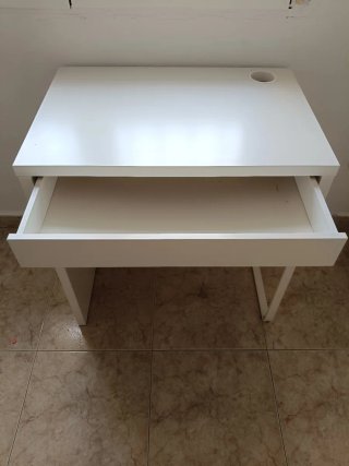 Escritorio Blanco Ikea con Cajón