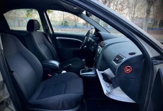 Ford Mondeo 2004