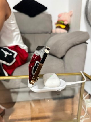 Ultra cargador magnético 2 en 1, nuevo