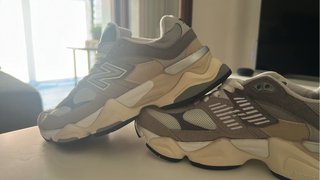 Zapatillas New Balance Beige y Gris